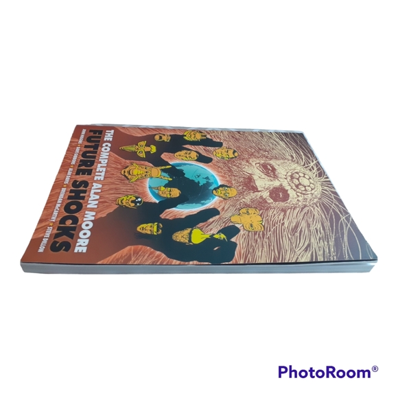 The Complete Alan Moore Future Shocks series graphic novel 2011 softcover releas - Picture 3 of 3